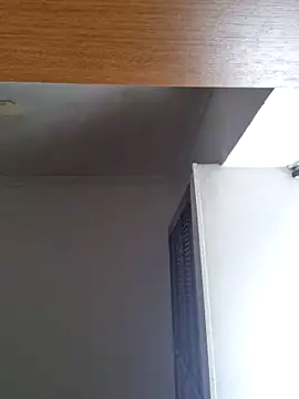 DrakeVega online show from 02-18-25, 07:41