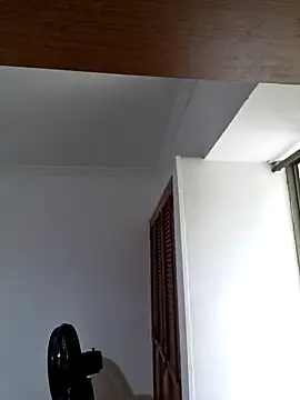 DrakeVega online show from 02-25-25, 01:39