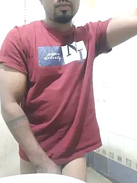 Snapshot of Chennaibull15 chatting on 02-23-25, 07:28 Chennaibull15 online show from 02-23-25, 07:28