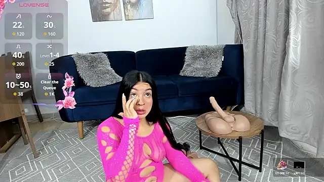 Snapshot of NicolettaLima chatting on 10-15-25, 11:05 NicolettaLima online show from 10-15-25, 11:05