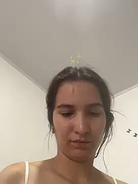 Bella still online show from 04-23-26, 01:46