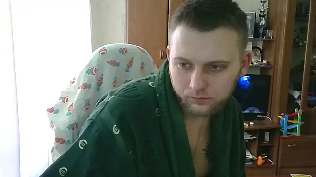 Snapshot of HunterOnBoobs chatting on 02-27-25, 12:56 HunterOnBoobs online show from 02-27-25, 12:56