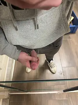 Klaus298 online show from 02-05-26, 03:16