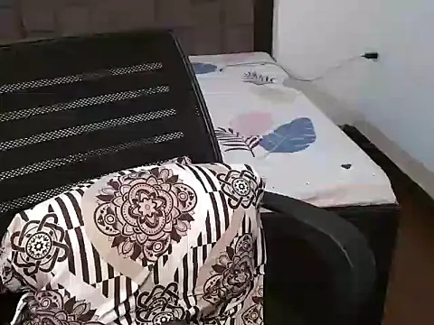 LovelyRosy online show from 03-08-25, 03:06