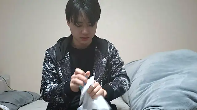 Snapshot of nunnun00 chatting on 03-08-25, 03:39 nunnun00 online show from 03-08-25, 03:39