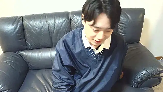 Snapshot of nunnun00 chatting on 04-29-26, 11:47 nunnun00 online show from 04-29-26, 11:47