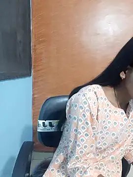 Snapshot of Divya-2007 chatting on 02-07-25, 07:40 Divya-2007 online show from 02-07-25, 07:40