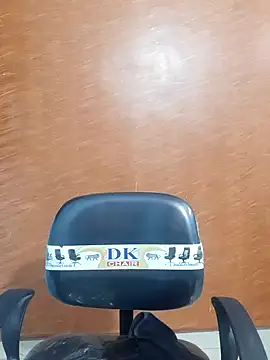 Snapshot of Divya-2007 chatting on 02-10-25, 10:09 Divya-2007 online show from 02-10-25, 10:09