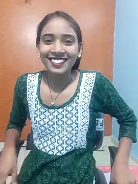 Snapshot of Divya-2007 chatting on 02-12-25, 08:06 Divya-2007 online show from 02-12-25, 08:06