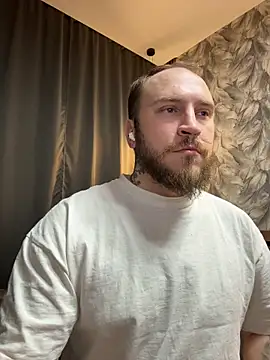 Snapshot of _XxX-XxX_ chatting on 12-05-25, 05:53 XxX-XxX online show from 12-05-25, 05:53