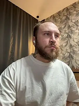 Snapshot of _XxX-XxX_ chatting on 12-14-25, 01:27 XxX-XxX online show from 12-14-25, 01:27