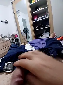 Snapshot of jacaranduba07 chatting on 12-19-25, 09:38 jacaranduba07 online show from 12-19-25, 09:38