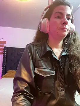 Snapshot of MARIELSINS_AND_DAIKIJACK chatting on 03-20-25, 02:08 MARIELSINS AND DAIKIJACK online show from 03-20-25, 02:08