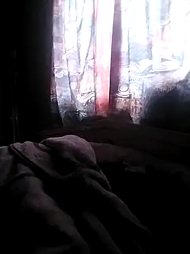 Snapshot of LaneYam chatting on 06-18-26, 06:02 LaneYam online show from 06-18-26, 06:02