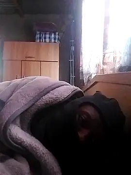 Snapshot of LaneYam chatting on 07-13-26, 06:38 LaneYam online show from 07-13-26, 06:38