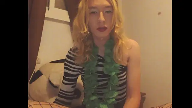 Snapshot of Rudy__Ryabina chatting on 03-17-25, 09:34 Rudy Ryabina online show from 03-17-25, 09:34