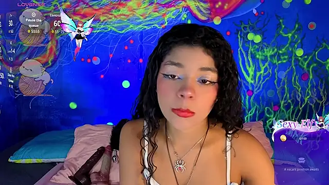 lucie petite online show from 03-05-26, 06:26