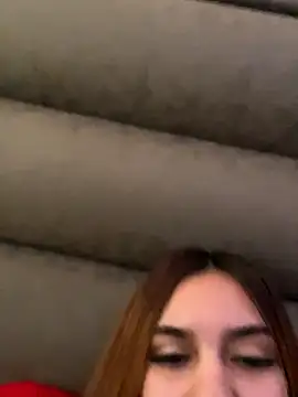 Snapshot of Alahiaa_ chatting on 09-23-25, 08:34 Alahiaa  online show from 09-23-25, 08:34