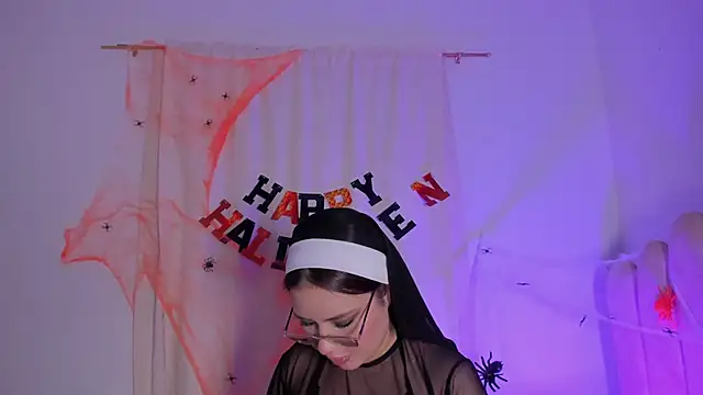 Marianagarcia01 online show from 11-02-25, 11:40