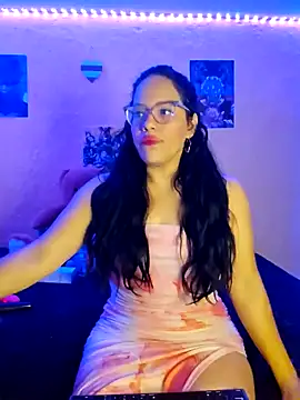 Snapshot of katrina29 chatting on 02-03-25, 02:58 katrina29 online show from 02-03-25, 02:58