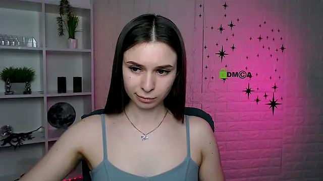 flora ri online show from 02-17-26, 04:46