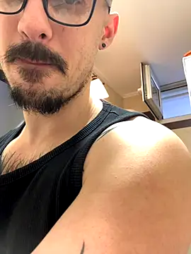 AssHunter4k online show from 11-24-25, 09:31