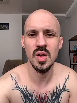 AssHunter4k online show from 04-23-26, 08:02