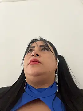 Miia Jazmin online show from 10-31-25, 04:19