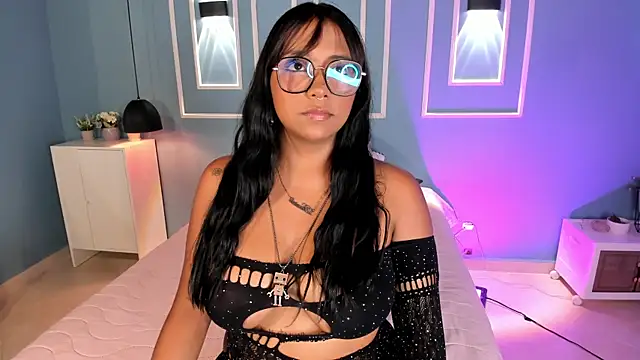 isabella zc online show from 05-26-26, 04:03