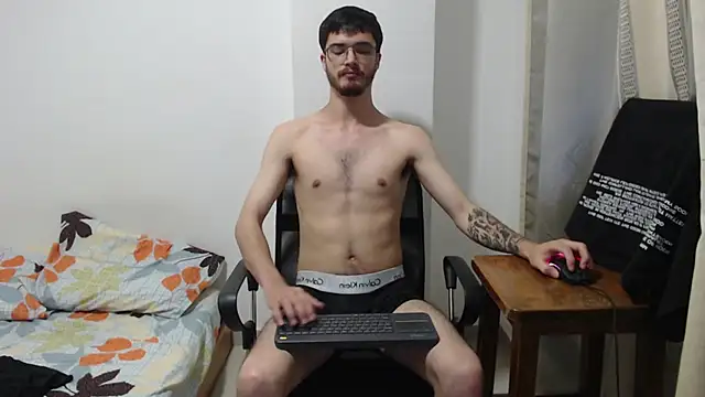 Aleex Miller online show from 11-06-25, 04:02