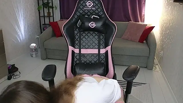 Sweeet Lilit online show from 12-18-25, 10:05