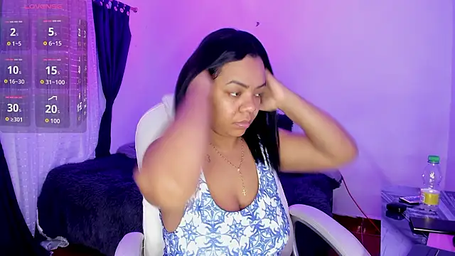 Snapshot of ashanty_b5 chatting on 01-14-26, 03:45 ashanty b5 online show from 01-14-26, 03:45