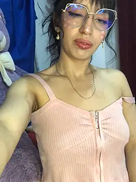 Snapshot of MiaFlamesxxx chatting on 01-25-25, 11:54 MiaFlamesxxx online show from 01-25-25, 11:54