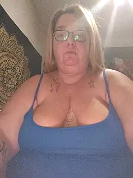 diosacurvy1984 online show from 11-30-25, 10:36