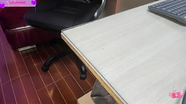 VioletParkker online show from 02-06-25, 11:32