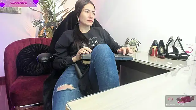 VioletParkker online show from 02-18-25, 11:33