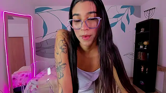 Dana Paula online show from 10-25-25, 11:51