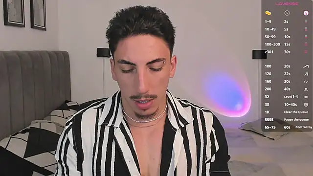 dylanspencer28 online show from 02-02-25, 08:19