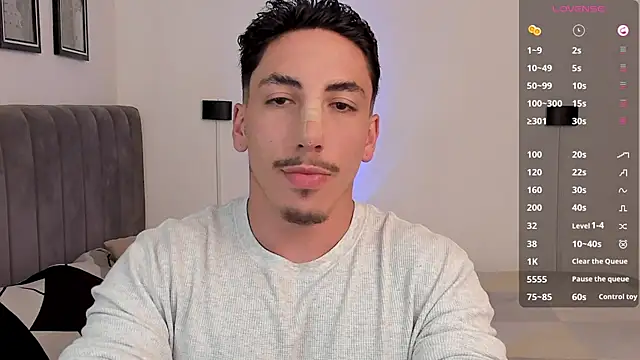 dylanspencer28 online show from 02-25-25, 07:14