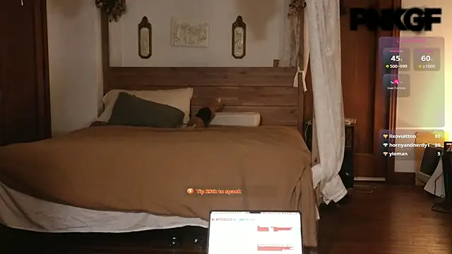 Snapshot of bunnierotten chatting on 02-18-25, 01:21 bunnierotten online show from 02-18-25, 01:21