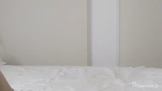 caamillee  online show from 09-13-25, 04:45