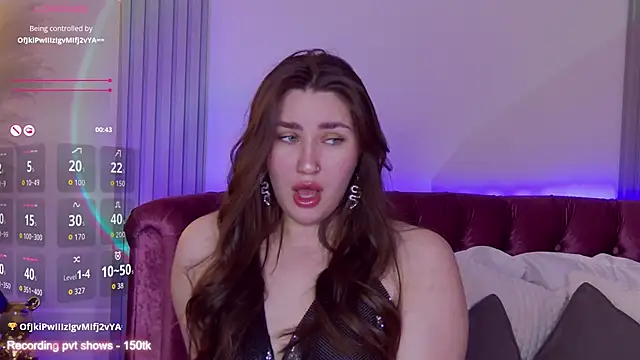 KiraBarlows online show from 12-04-25, 07:17