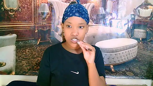 EroticSexyPrada online show from 02-16-26, 06:53