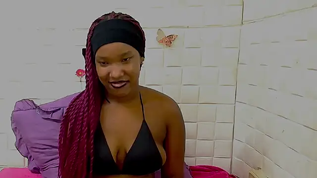 EroticSexyPrada online show from 03-14-26, 06:46