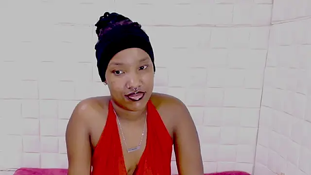 EroticSexyPrada online show from 04-24-26, 05:59