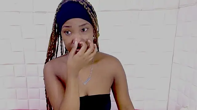 EroticSexyPrada online show from 04-26-26, 05:32