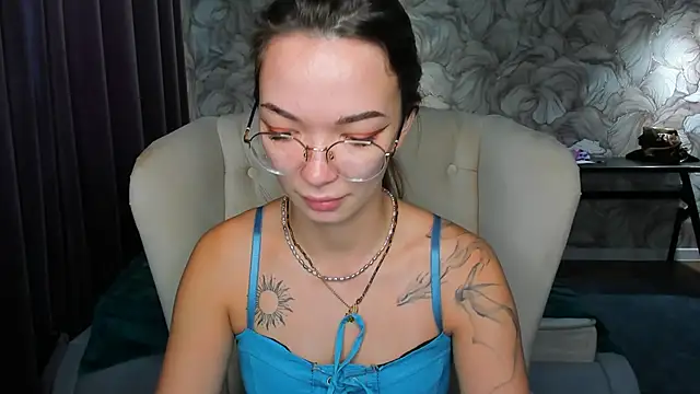 SusannJohnson online show from 04-01-26, 01:28