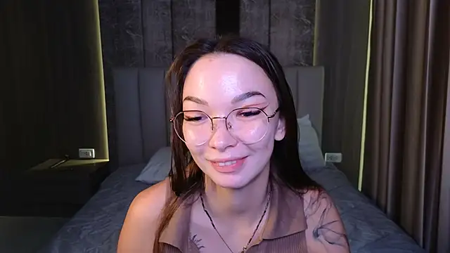 SusannJohnson online show from 04-26-26, 12:30