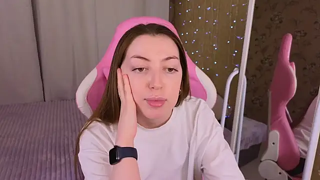 Ann moon   online show from 01-23-25, 06:03