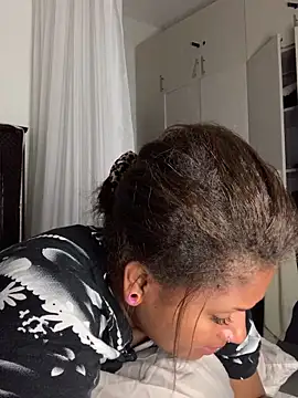 madell online show from 04-24-26, 03:53